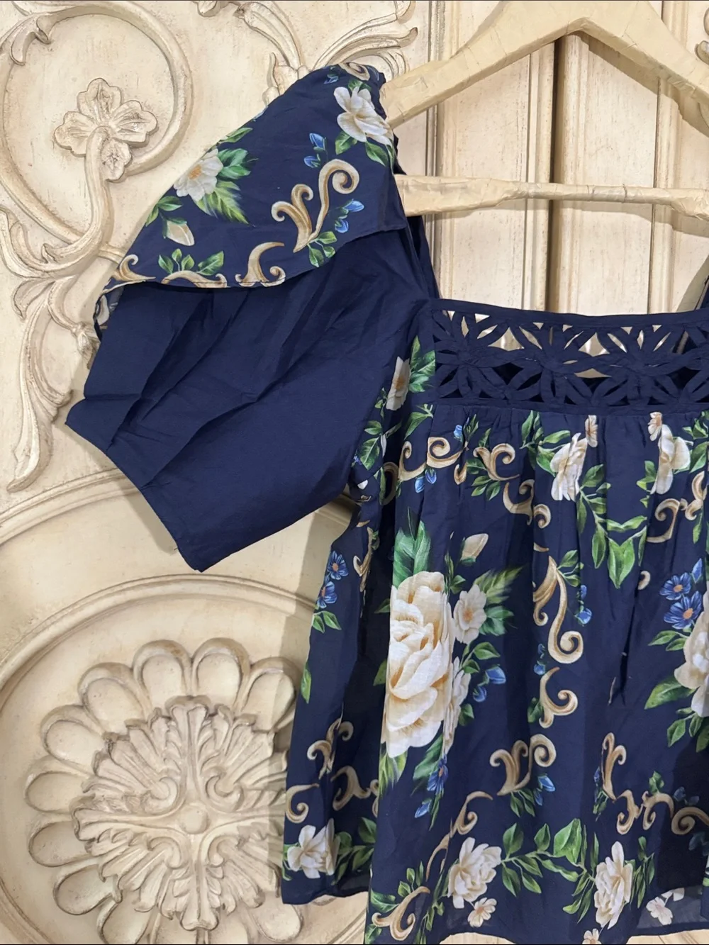 Farm Rio FLOWER TAPESTRY BLUE FLOWERED YOKE BLOUSE Size XSmall